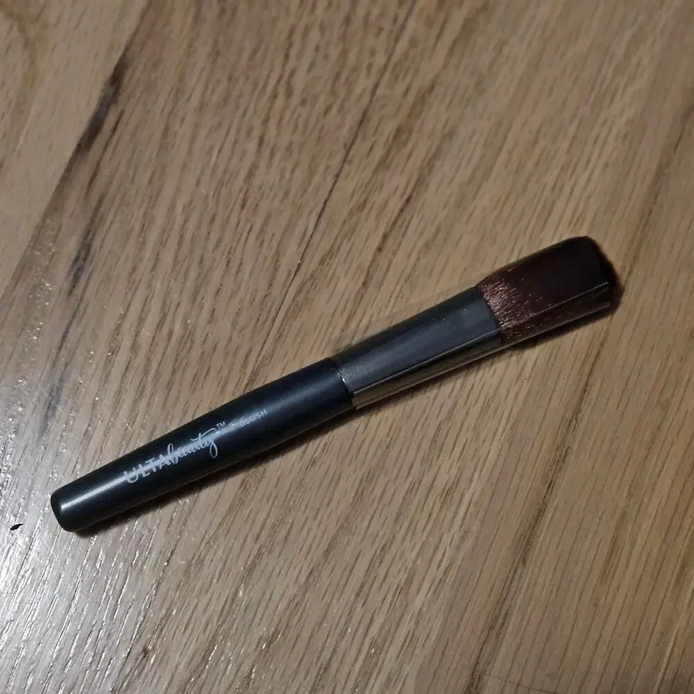 Ulta Beauty Blush Brush ~ NEW